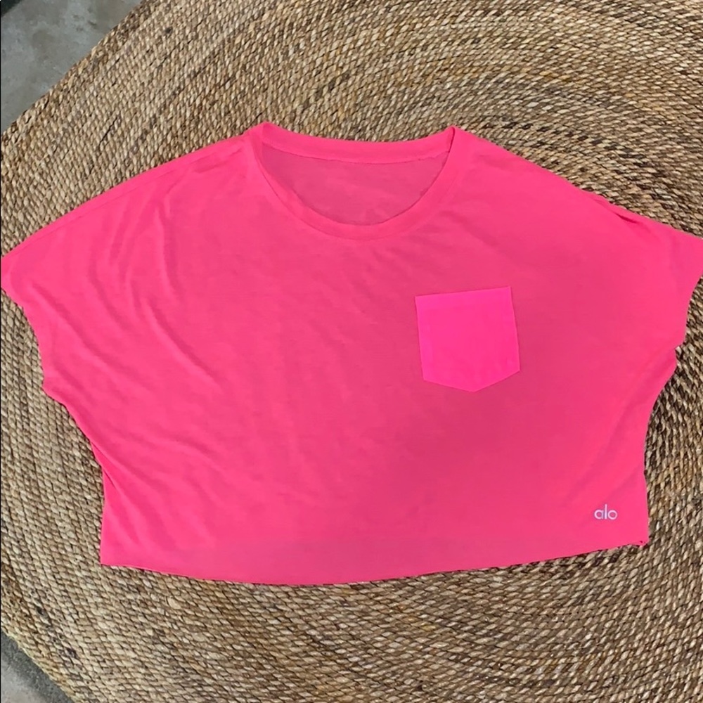 Alo Crop Top
